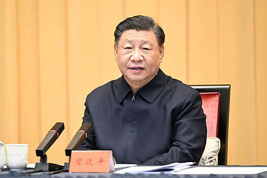 Председатель КНР Си призвал армию обеспечивать безопасность и соцстабильность