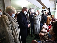 Андрей Бочаров встретился с семьями беженцев из Донбасса в Волжском