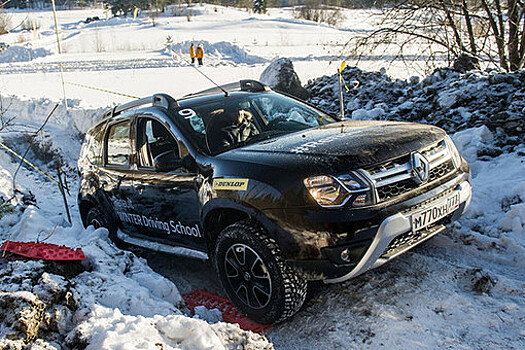 Что может Renault Duster на льду