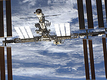 Главные новости за ночь: возвращение из открытого космоса, самые высокооплачиваемые актеры Голливуда и «Мисс Москва – 2022»