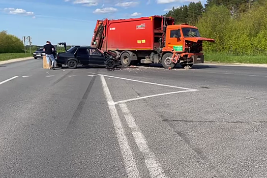 Два человека пострадали в ДТП с грузовиком в Ардатовском округе