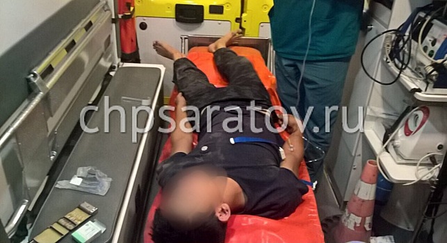 Пьяный саратовец упал с балкона третьего этажа