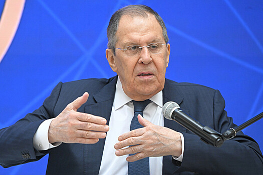 Лавров провел встречу со спецпомощником президента Бразилии