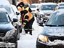 Названы способы получить выплаты за повреждения машины коммунальщиками