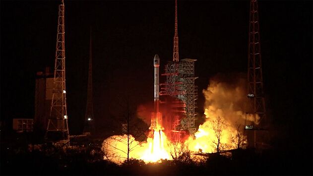 Китайская ракета Long March 3B взорвалась во время полета