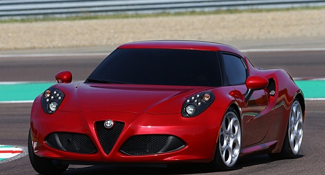 Abarth построит пять эксклюзивных родстеров на базе Alfa Romeo 4C