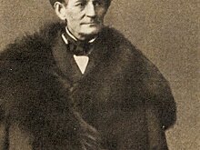 Семья девочки с персиками. История династии Мамонтовых