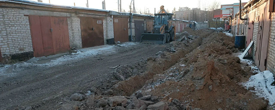 На участке в Нахабино ремонтируют ливневую канализацию