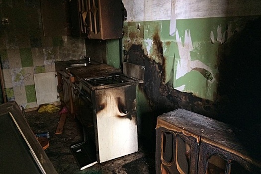 В Башкирии загорелась многоэтажка: эвакуировали 75 человек