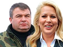 Сердюкова и Васильеву заподозрили в желании сбежать из России