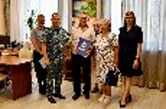 В УФСИН России по Самарской области в торжественной обстановке ветерану УИС вручили жилищный сертификат