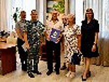 В УФСИН России по Самарской области в торжественной обстановке ветерану УИС вручили жилищный сертификат