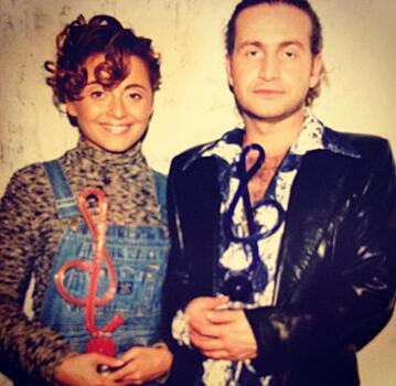 Леонид Агутин поздравил Анжелику Варум с 28-й годовщиной свадьбы: «Мы такие молодые»