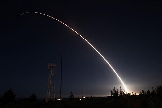 Пентагон испытал ракету Minuteman III