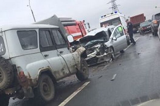 Пять человек пострадали в ДТП в Архангельске