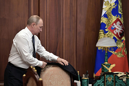 Медведев перепутал отчество Шойгу перед Путиным