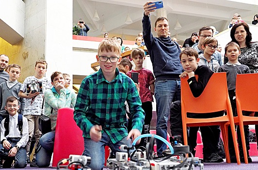 Соревнования по робототехнике прошли в культурном центре «Зеленоград»
