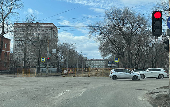 В Благовещенске частично реконструируют улицу Краснофлотскую и улицу Горького