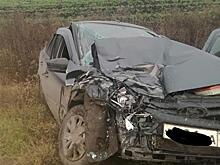 В Богатовском районе лоб в лоб столкнулись два автомобиля