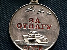 В Татарстане 92-летней сестре фронтовика вернули потерянную медаль