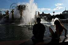 Синоптик "Фобоса" Тишковец заявил, что август в Москве будет немного теплее нормы