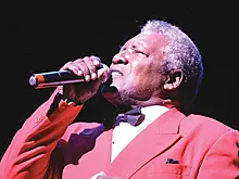 Умер вокалист группы The Drifters Чарли Томас