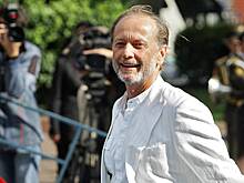 В России предложили установить памятник популярному сатирику