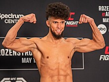 Бразильский боец съел фотографию россиянина перед боем на UFC 294