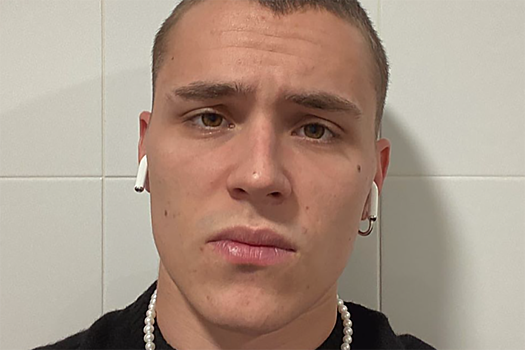 Арон Пайпер решил отметить Рождество в середине мая