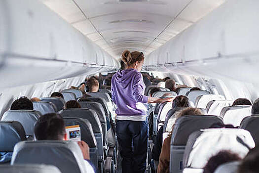 Корреспондент "Газеты.Ru" рассказала, как выживала в самолете в условиях плана "Ковер"