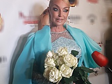 Кадры недели: Волочкова попала в рехаб, единственная дочь Добрынина приехала из США