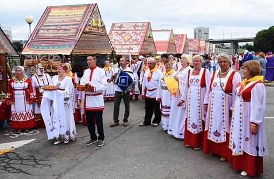 Чувашия продлевает празднование 100-летия региона и ждёт министра культуры