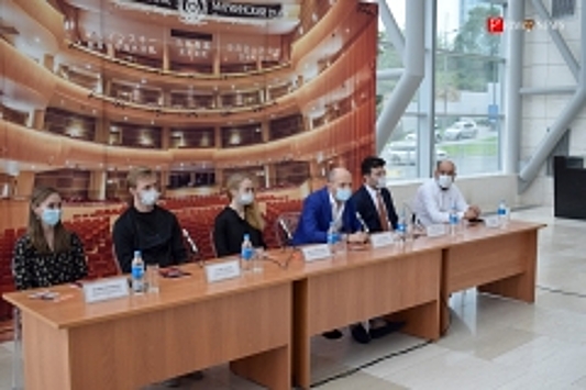 Во Владивостоке состоялась премьера балета «Тысяча и одна ночь»