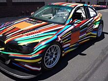 Реплику BMW M3 GT2 Art Car выставили на аукционе за $60 тысяч