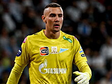 «Зенит» после ошибки Латышонка пропустил от «Ростова». Вратарь под прессингом выбил мяч в Голенкова