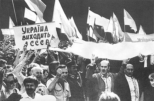 Какие республики СССР выиграли от его развала