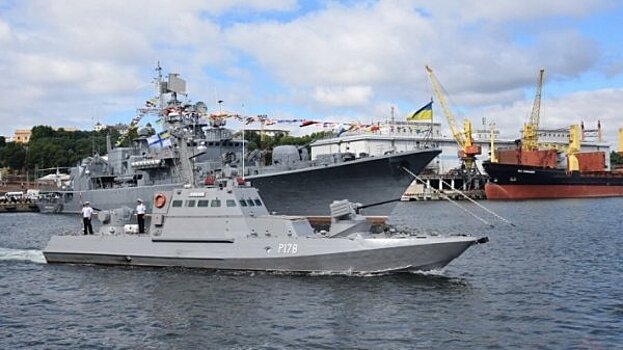 Украина осталась без кораблей из Крыма по команде США