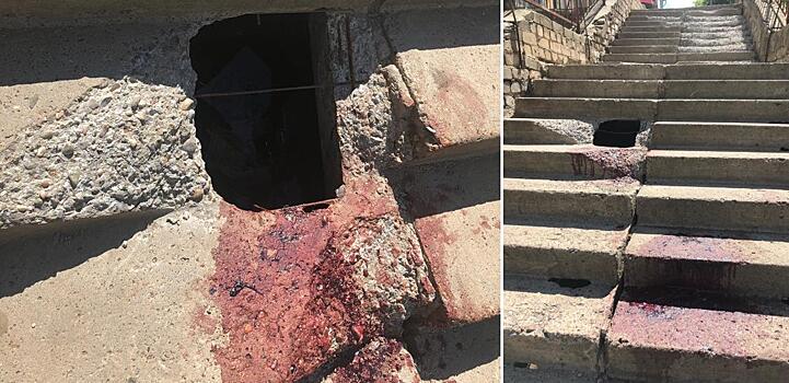 Аварийная лестница у кировского УФАС стала причиной черепно-мозговой травмы прохожего