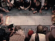 100 лет назад русские эмигранты провели тараканьи бега