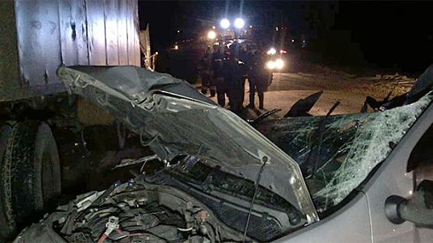 Видео: в крупном ДТП в Саратове ранены 6 человек