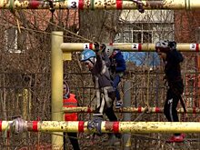 В Пензе школьники посостязались в преодолении препятствий