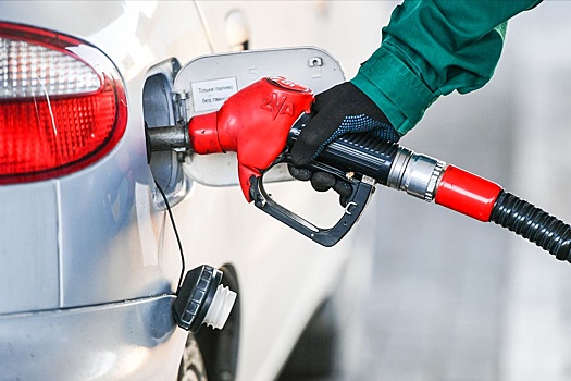 Росстат: За неделю розничные цены на бензин не изменились