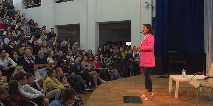 По стопам Агутина и Навки: «Универ.cam» в самом культурном вузе
