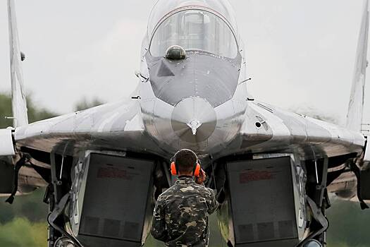 Трое мужчин пытались вывезти с Украины оборудование для МиГ-29