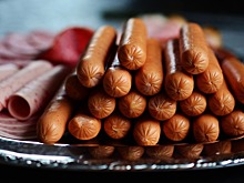 Россиян предупредили о подорожании колбас и сосисок