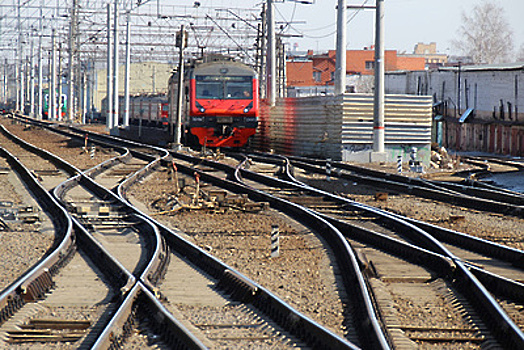 Дополнительный скоростной поезд начнет курсировать между Москвой и Орлом с 20 июня