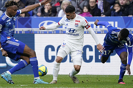 «Лион» обыграл «Страсбург» в матче Лиги 1