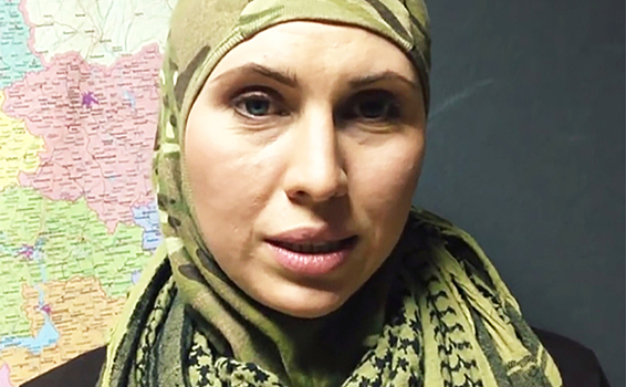Украинка в хиджабе пала как чеченская самозванка