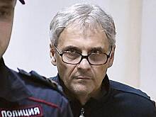 Бывший российский губернатор занялся коррекцией личности в колонии