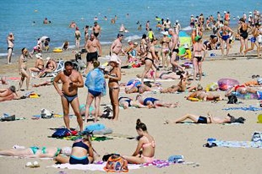 В Сочи встретили 500-тысячного с начала летнего сезона туриста